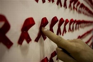 SIDA …. cine e vinovat?